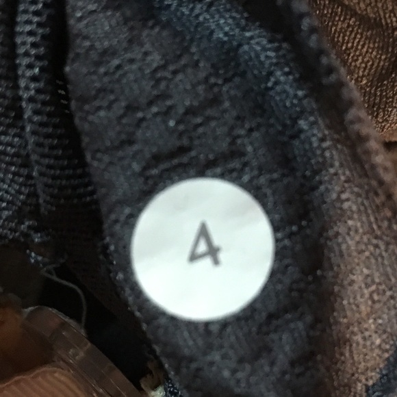 EUC Size 4🍋Lululemon athletic tank racer back - Picture 4 of 4